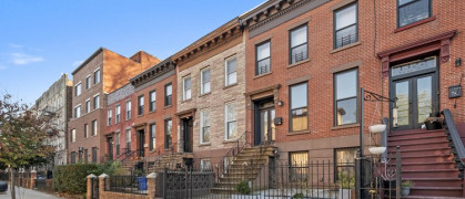 NYC rowhouses